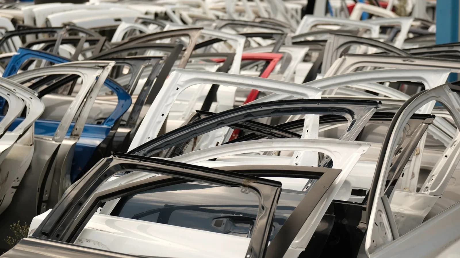 Poland's Autofixer Secures €3M in Venture Debt to Expand Across Europe
