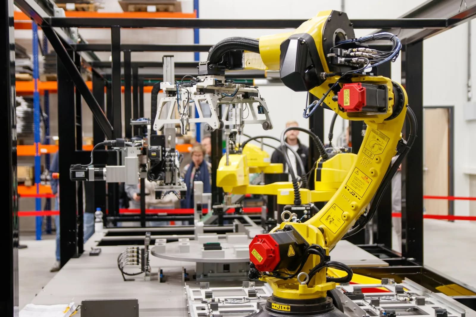Hardware Startups Draw Global Capital Across Aerospace, Robotics and Fusion