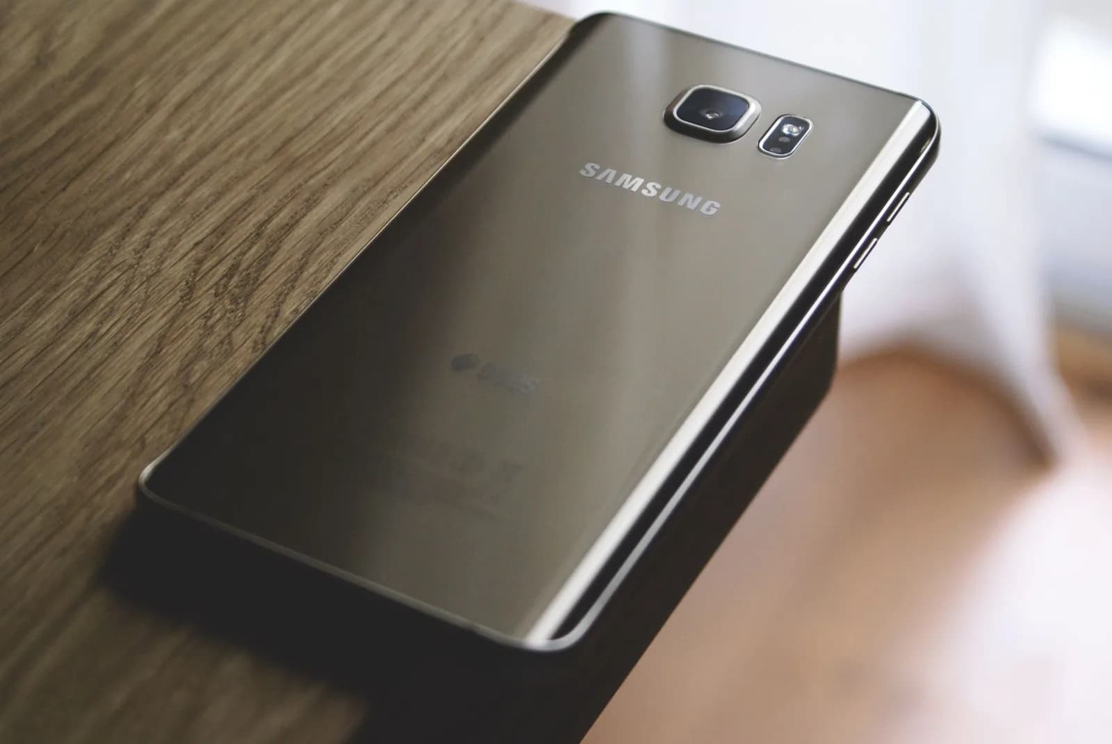 Samsung Adds Galaxy S26 Models to Its Certified Re-Newed Program