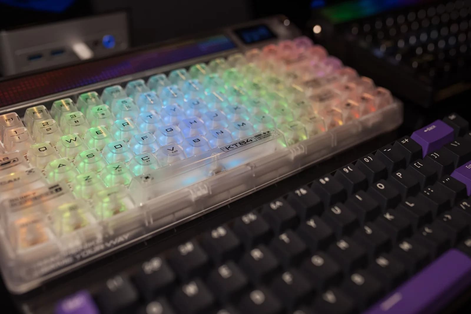 Two Mechanical Keyboards Hit Record-Low Prices: Keychron K8 and Razer BlackWidow V4