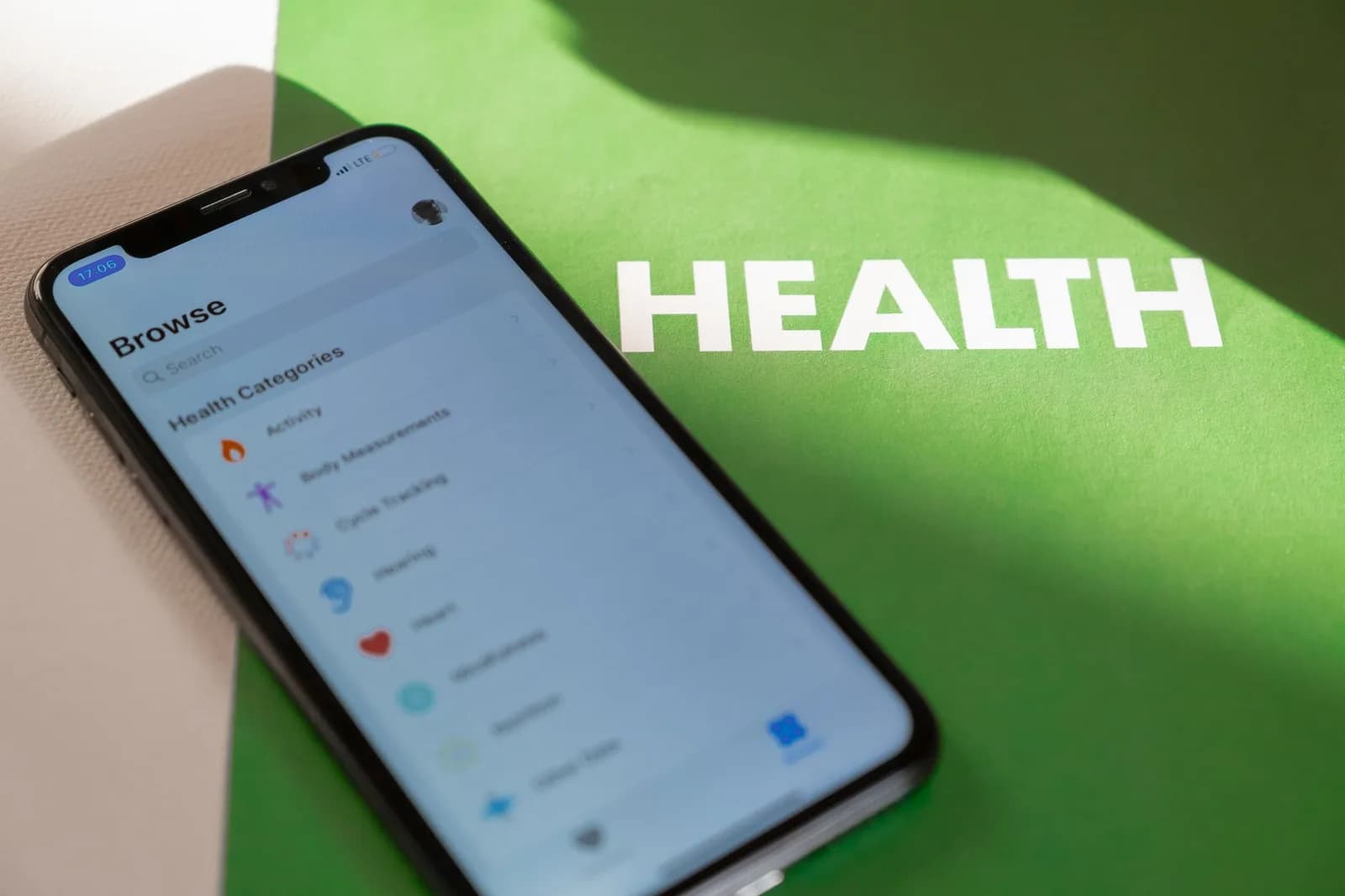 Berlin Startup Attuned Pairs Smartphone Haptics With Human Support