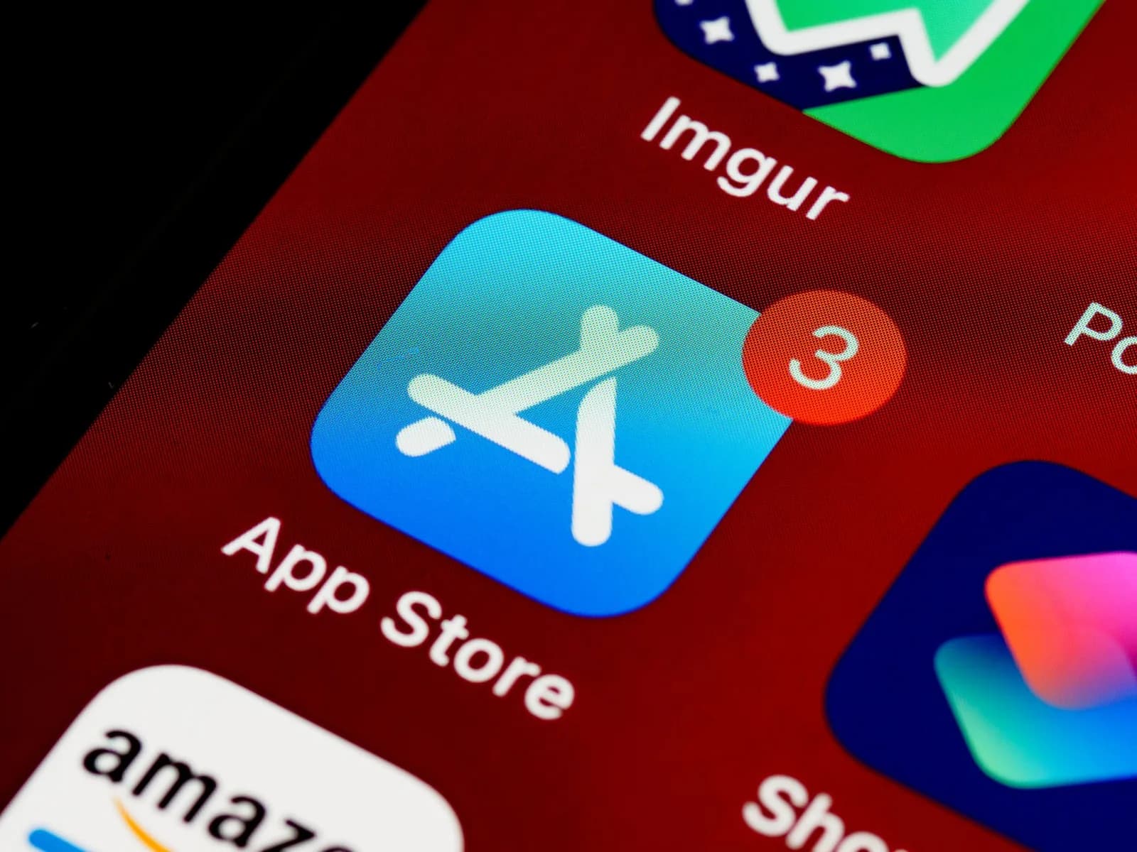 US Court Clears Texas App Store Age-Check Law as UK Weighs Tech Agenda